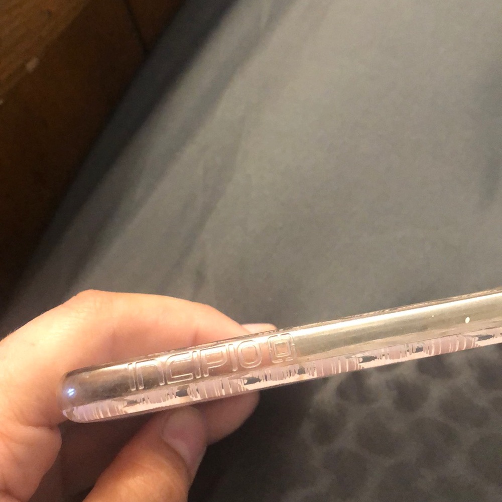 iPhone 6 case - Picture 3 of 3